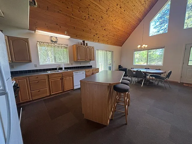 4370 Eagle Rock Dr — Photo 17