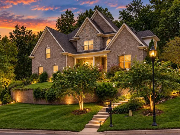 782 Saussy Pl, Nashville, TN 37205