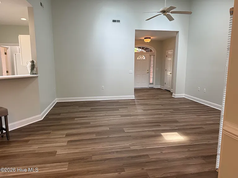 7820 Sanderling Pl — Photo 11