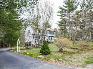 13 Noka Ln, Charlestown, RI 02813