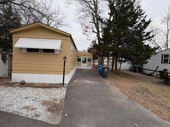 634 Aviary Way, Toms River, NJ 08755