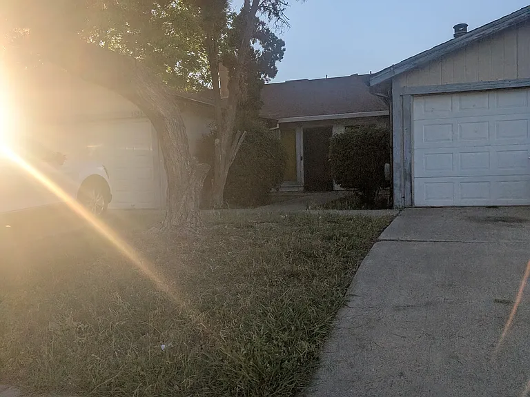 3831 Rion Way #3831 — Photo 22