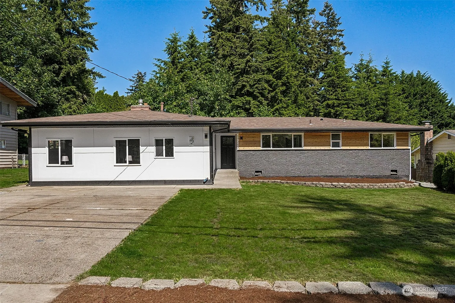 17240 116th Avenue SE photo 1