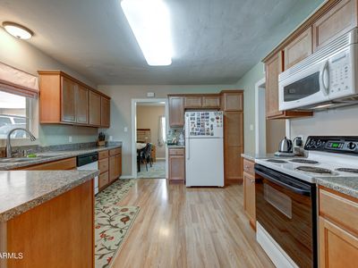 2313 W Village Dr, Phoenix, AZ, 85023