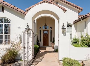 4574 N Quail Lake Dr, Clovis, CA 93619