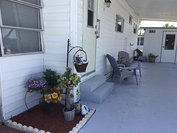 5th image of 11 SE Hernando Lane