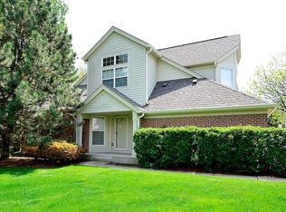 105 Ione Dr UNIT A, South Elgin, IL 60177