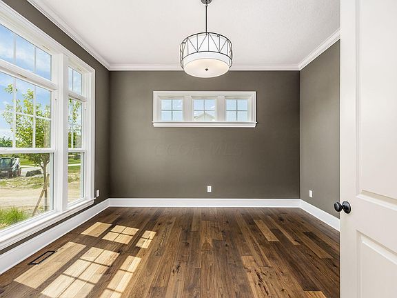 4th image of 4850 Cherry Glen Dr