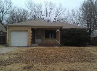 1720 S Drollinger Rd, Wichita, KS 67218