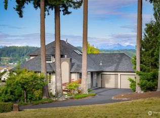 17660 Fjord Dr NE, Poulsbo, WA 98370