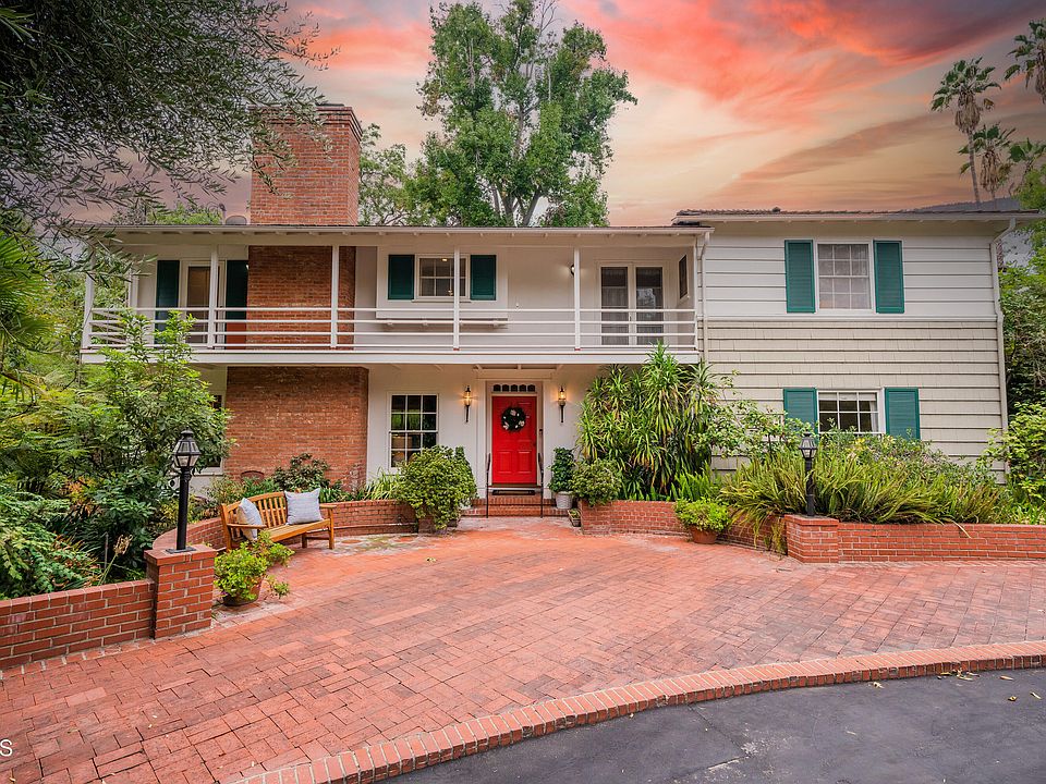 1st image of 2035 S Oak Knoll Ave
