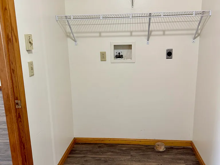 4290 State Route 601 #100B — Photo 2