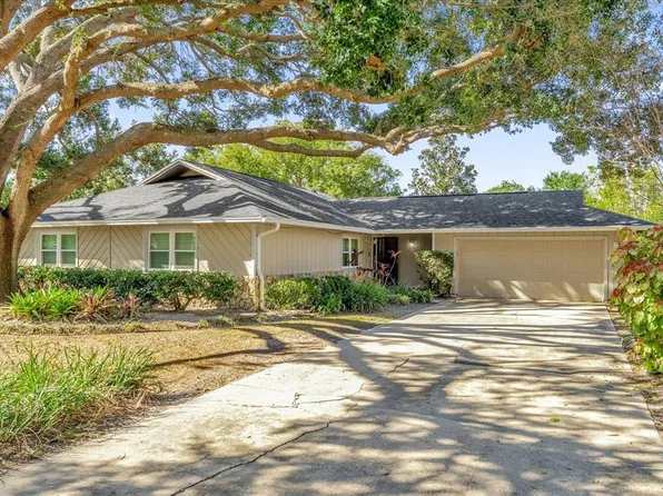 3820 Orange Lake Dr, Orlando, FL 32817