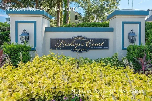 13703 Richmond Park Dr N Photo 1