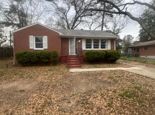 888 Laurel St, Forest Park, GA 30297