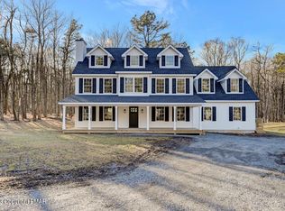 25 Nash Trail Penn, Albrightsville, PA 18210