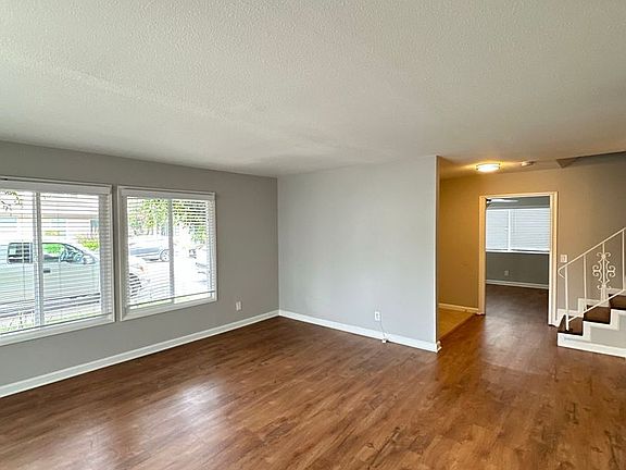 4th image of 4127-4151 Hilaria Way APT A