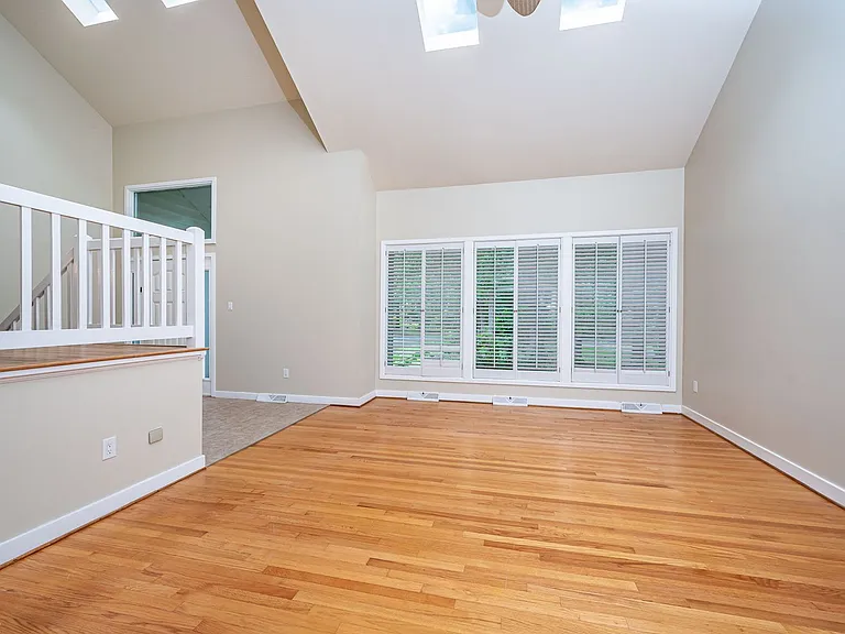 6022 Watch Harbour Rd — Photo 12