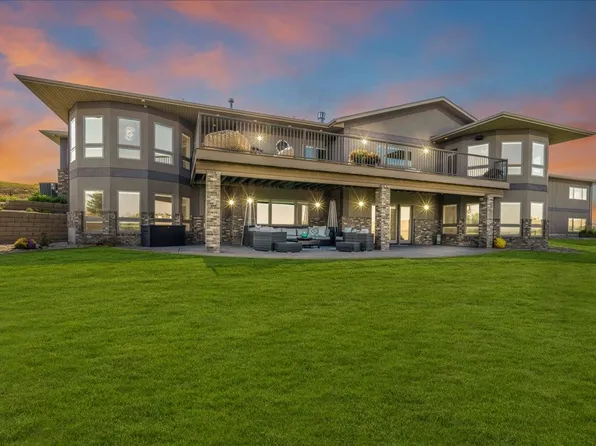 2601 Jasper Rd, Great Falls, MT 59404