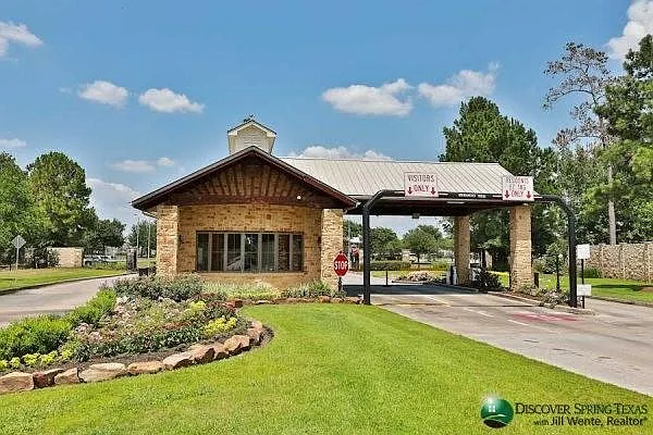 30315 Castle Forest Dr — Photo 23