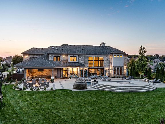 2nd image of 9809 Trappers Trail