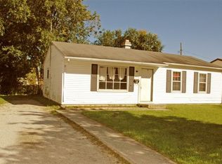 6211 Chatham Dr, Fort Wayne, IN 46816