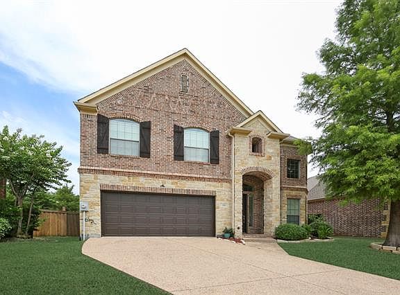 2nd image of 20 Misty Pond Dr