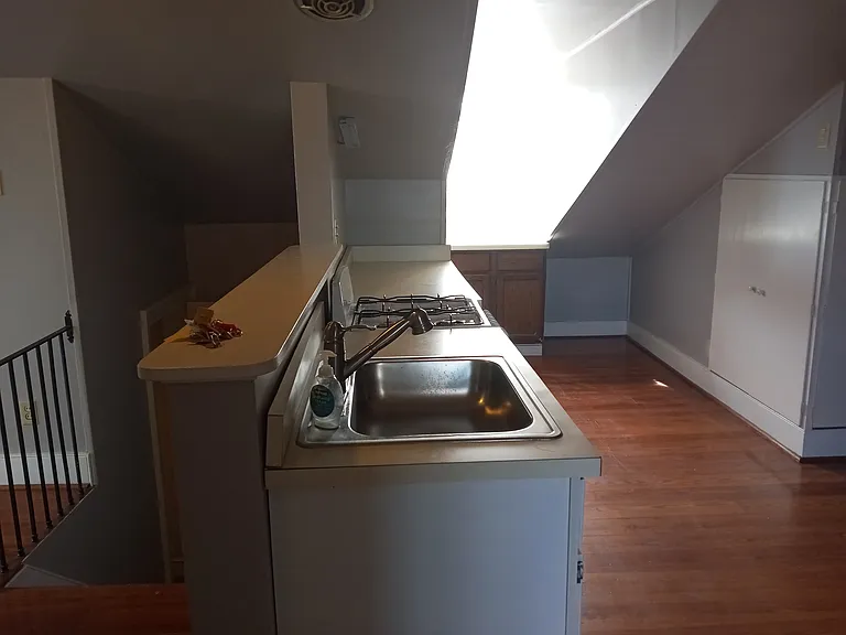 514 Madison St #9 — Photo 14