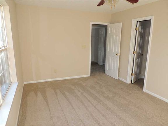 4th image of 3016 Seerley Creek Dr