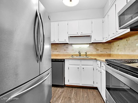 4th image of 1954 Goldsmith Ln APT 1