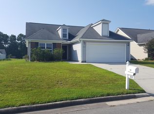 101 Two Putt Ct, New Bern, NC 28560