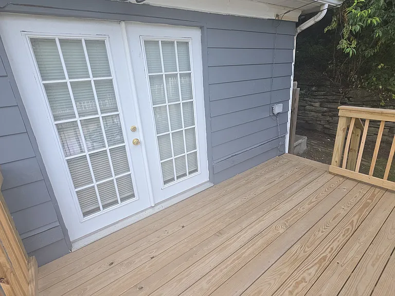 600 Henderson Ave #3 — Photo 3