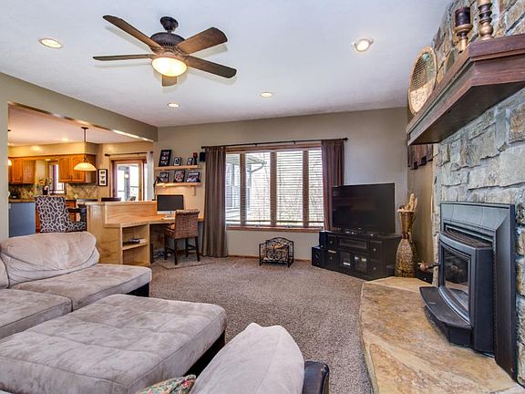 5th image of 1745 Johnson Dr