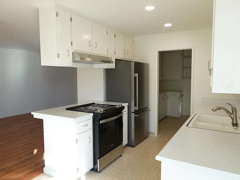 2505 Murray St — Photo 19