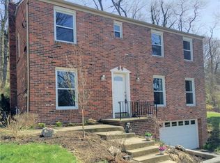 1510 High Knolls Dr, Pittsburgh, PA