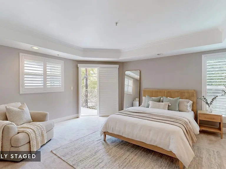 11540 Moorpark St #103 — Photo 15