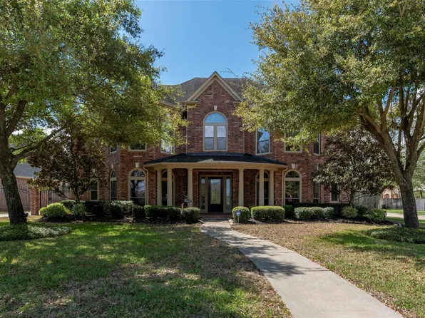 26215 Pleasant Knoll Ln, Cypress, TX 77433