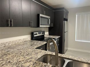 2228 SW 80th Ter #2228, Hollywood, FL 33025