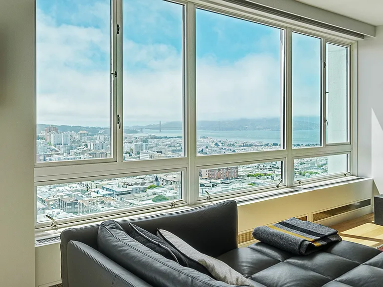 1200 California St #19D — Photo 2