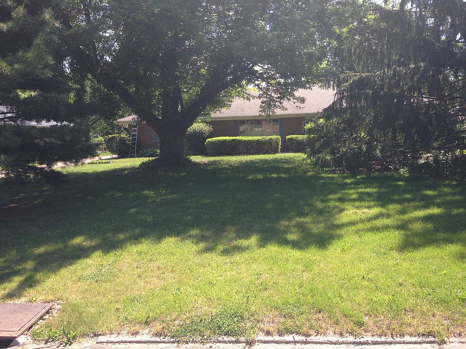 1st image of 3886 Wales Dr