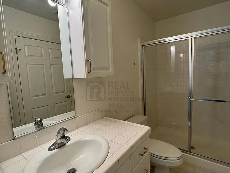 1266 Euclid St — Photo 15