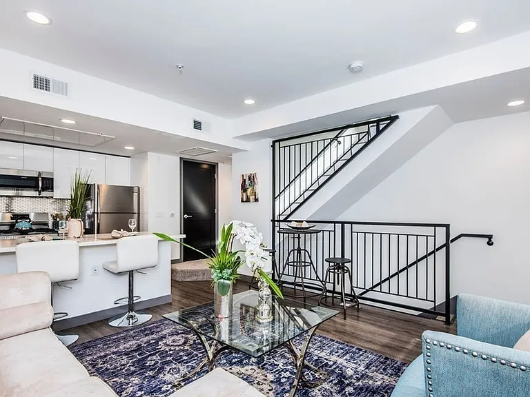 8748 Reading Ave — Photo 19
