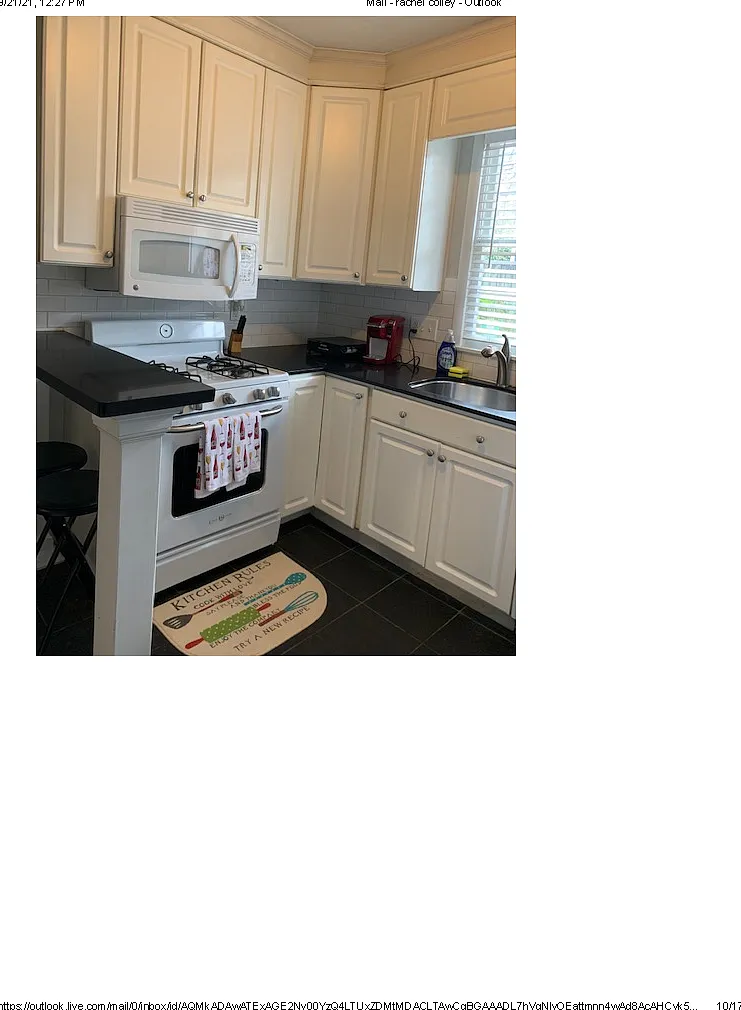 4 bed, 2500 sqft, $3,200 — Photo 4