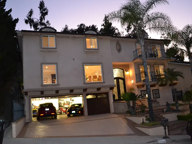 Oakmont View Dr — Photo 1