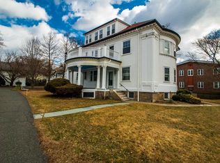 39-41 Pond St #2, Jamaica Plain, MA 02130