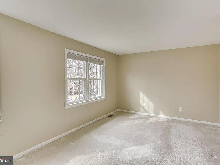 839 N Greenbrier St — Photo 19