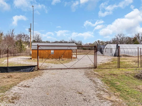 14707 Us Highway 77, Marietta, OK 73448