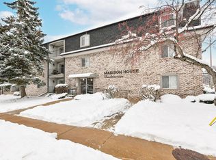 Madison House, Waukesha, WI 53188