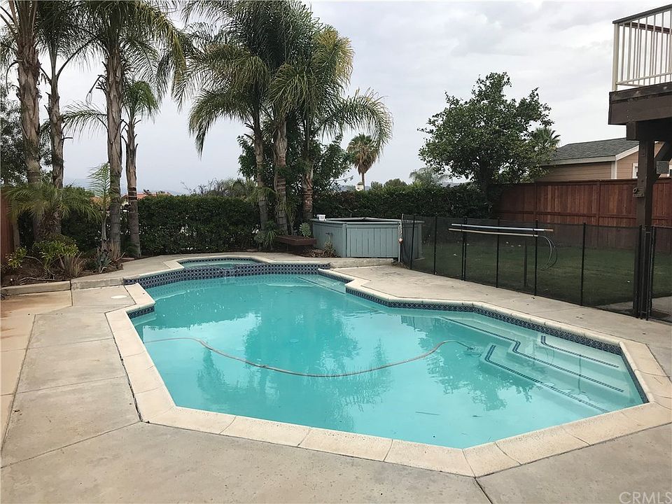 1st image of 39960 Osprey Rd