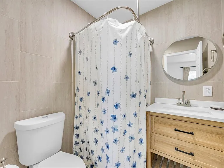 4211 Floating Orchid Ct — Photo 15